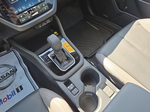 Certified 2025 Subaru Forester Sport AWD/4WD image 15