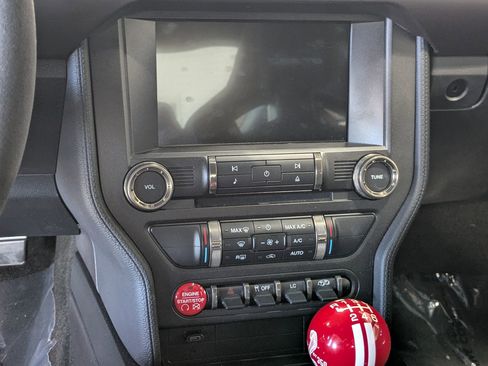 Used 2018 Ford Mustang Shelby GT350 w/ Electronics Package image 15