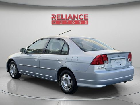 Used 2005 Honda Civic Hybrid Sedan image 3