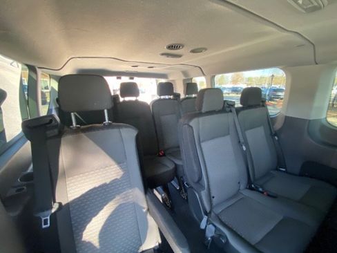 Used 2023 Ford Transit 350 XLT image 19