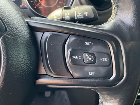 Used 2021 Jeep Wrangler Unlimited Sport AWD/4WD image 35
