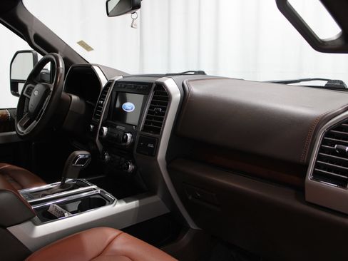 Used 2018 Ford F150 King Ranch w/ Equipment Group 601A Luxury AWD/4WD image 26
