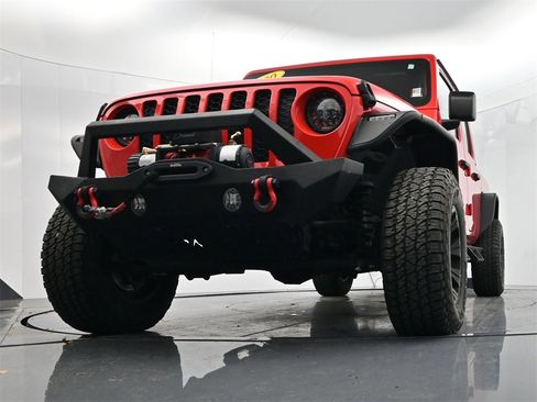 Used 2020 Jeep Gladiator Sport w/ Quick Order Package 24S image 34