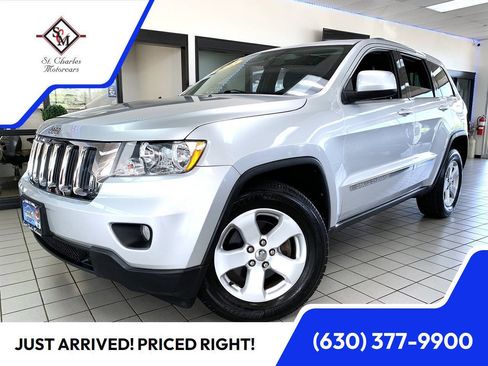 Used 2012 Jeep Grand Cherokee Laredo AWD/4WD image 1