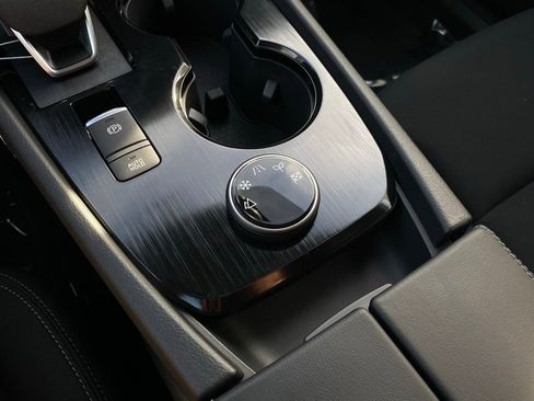 New 2026 Nissan Rogue S image 29