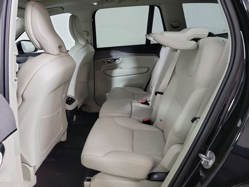 Certified 2023 Volvo XC90 B6 Plus w/ Protection Package Premier AWD/4WD image 14