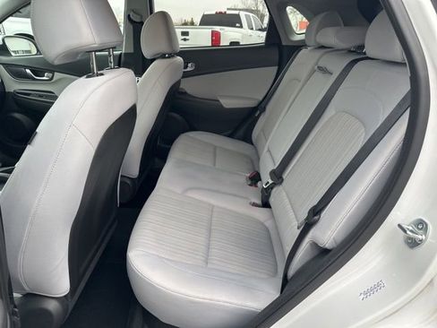 Used 2023 Hyundai Kona SEL w/ Convenience Package image 27