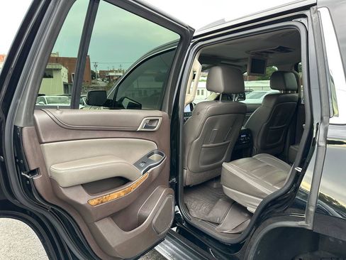 Used 2015 GMC Yukon Denali w/ Open Road Package AWD/4WD image 19