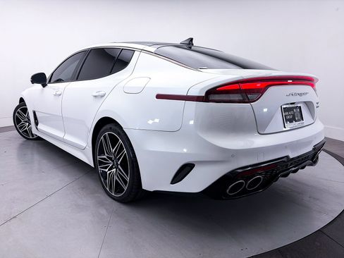 Used 2022 Kia Stinger GT2 AWD/4WD image 2