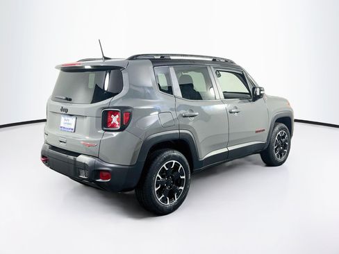 Used 2023 Jeep Renegade Trailhawk AWD/4WD image 5