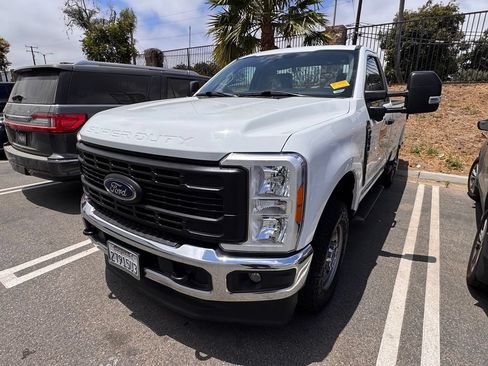 Used 2023 Ford F250 XL w/ 360-Degree Camera Package AWD/4WD image 3