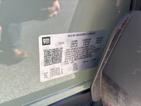 Used 2024 Chevrolet Trax RS w/ Driver Confidence Package image 34