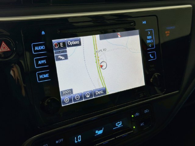 Used 2018 Toyota Corolla XSE w/ Carpet Mat Package (TMS) FWD image 19
