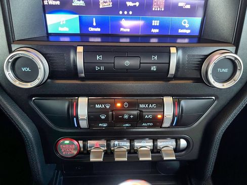 Used 2020 Ford Mustang Coupe w/ Equipment Group 101A RWD image 28
