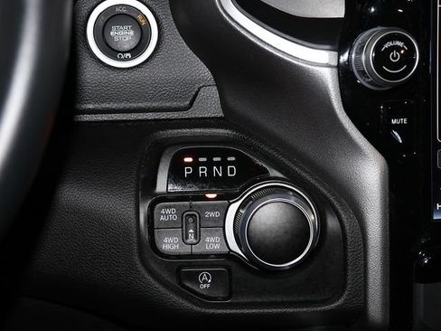 Used 2023 RAM 1500 Big Horn AWD/4WD image 22