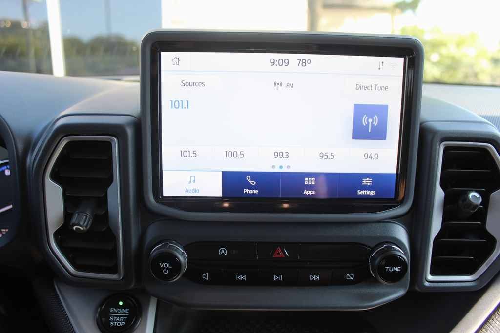 Used 2021 Ford Bronco Sport Outer Banks AWD/4WD image 16