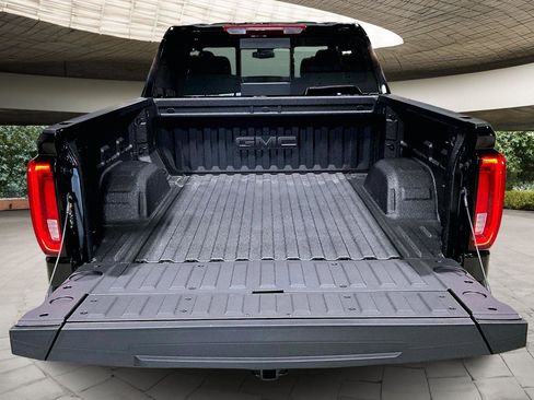 New 2026 GMC Sierra 1500 SLT w/ SLT Premium Plus Package AWD/4WD image 6