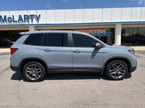 Used 2022 Honda Passport EX-L image 3