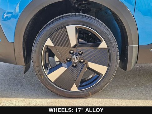 New 2026 Nissan Kicks SR FWD image 27