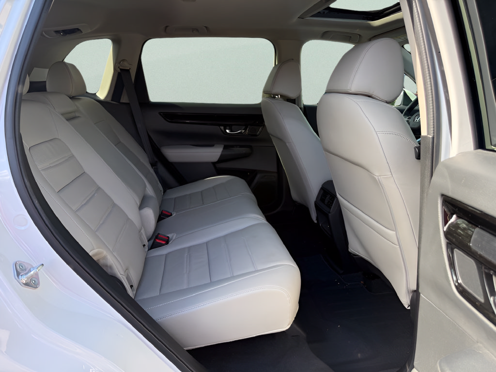 Used 2025 Honda CR-V EX-L image 13