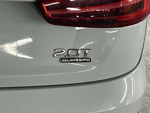 Used 2018 Audi Q3 2.0T Premium Plus w/ Premium Plus Package image 34