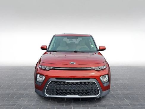 Used 2020 Kia Soul LX FWD image 2