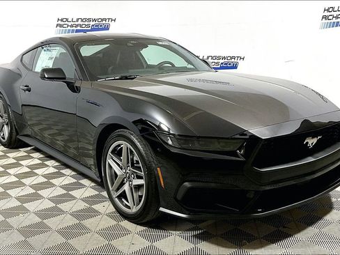 New 2026 Ford Mustang Coupe image 2