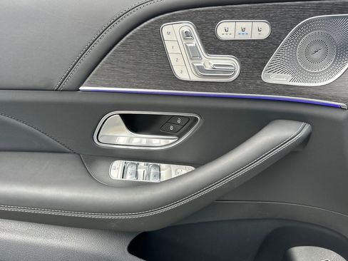 New 2026 Mercedes-Benz GLE 53 AMG 4MATIC image 13