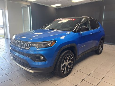 Used 2024 Jeep Compass Limited image 7