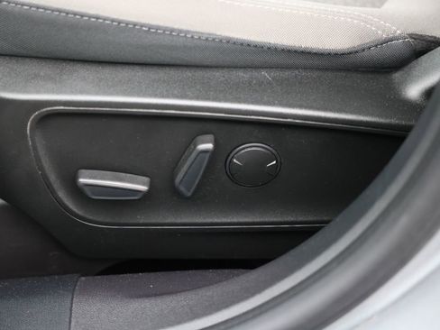 Certified 2022 Ford Escape SE w/ Convenience Package image 17