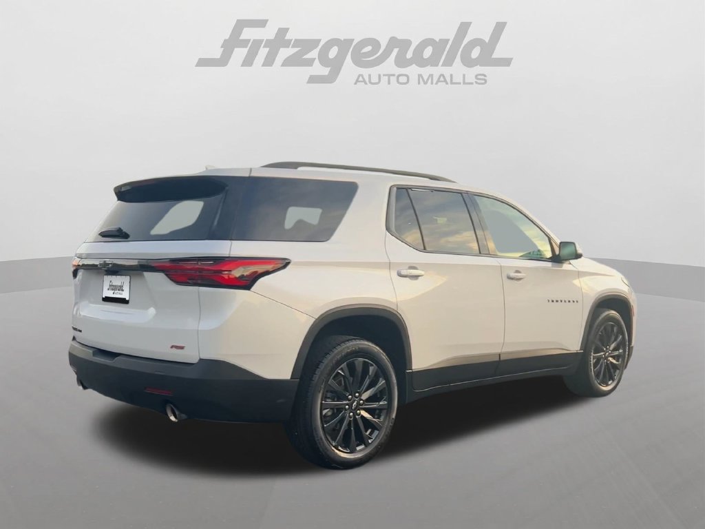 Used 2023 Chevrolet Traverse RS AWD/4WD image 8