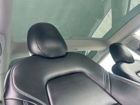 Used 2018 Tesla Model 3 Long Range RWD image 15