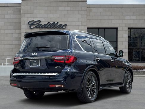 Used 2021 INFINITI QX80 Premium Select w/ All-Season Package AWD/4WD image 3