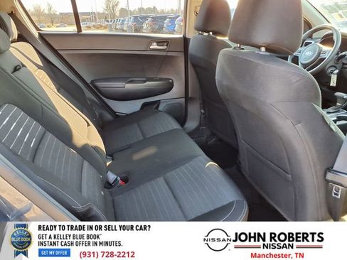 Used 2017 Kia Sportage LX w/ LX Popular Package image 17