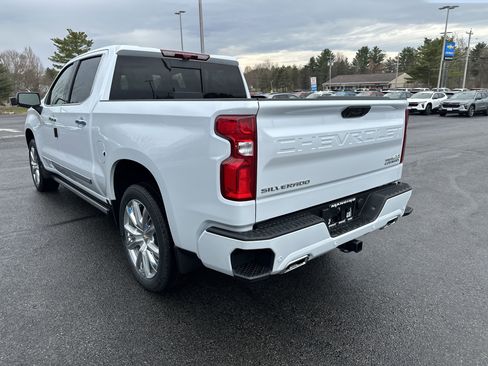 New 2026 Chevrolet Silverado 1500 High Country AWD/4WD image 5