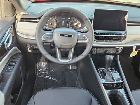 New 2026 Jeep Compass Limited image 7