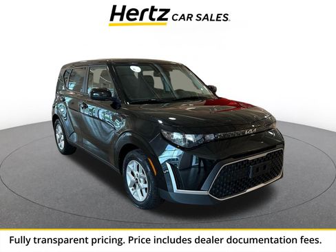 Used 2025 Kia Soul LX w/ LX Technology Package FWD image 1