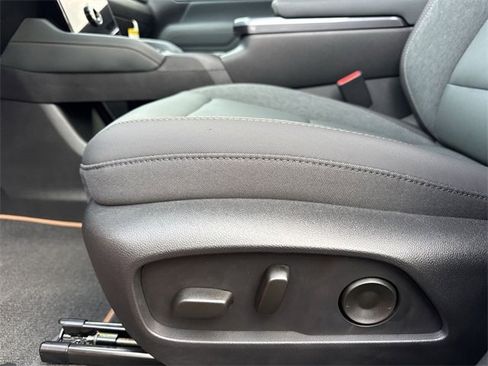 New 2026 GMC Terrain AT4 w/ Technology Package II image 12