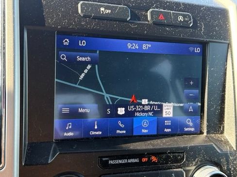 Used 2019 Ford F150 Lariat w/ Equipment Group 502A Luxury AWD/4WD image 26