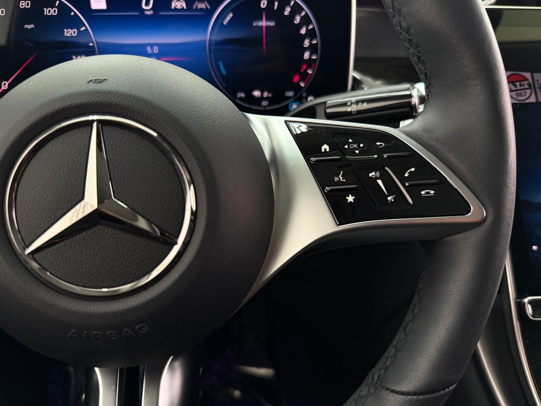 Certified 2025 Mercedes-Benz GLC 350e 4MATIC image 15