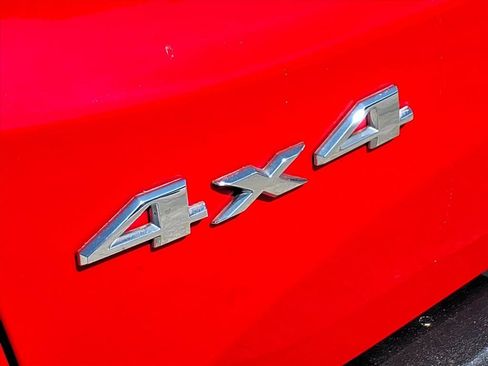 Used 2022 Jeep Renegade Latitude w/ Sun/Sound Group image 29