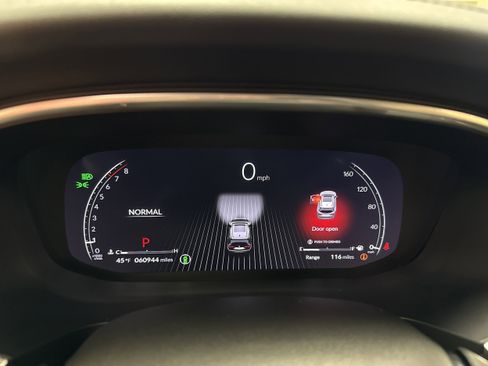 Used 2023 Acura MDX SH-AWD w/ Advance Package image 8