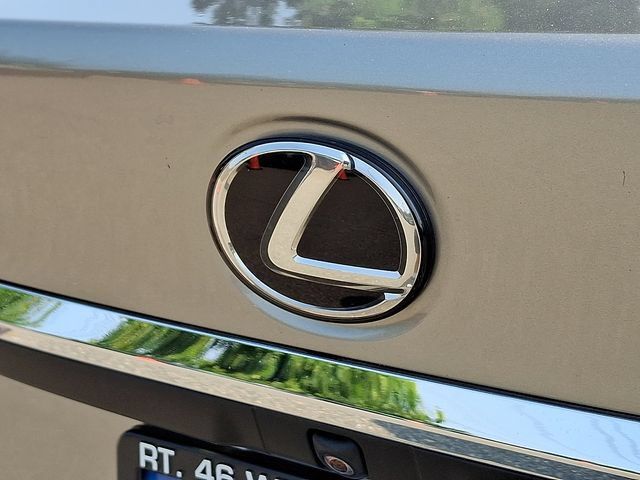 Used 2019 Lexus ES 350 w/ Premium Package FWD image 29