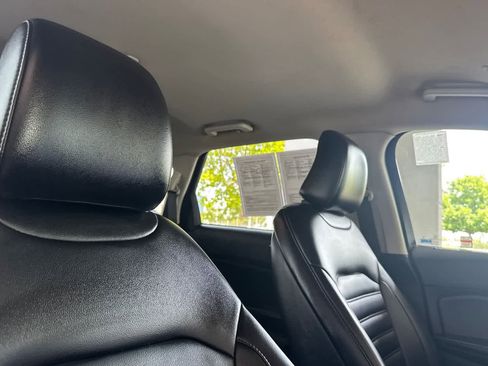 Used 2022 Ford Edge SEL AWD/4WD image 17