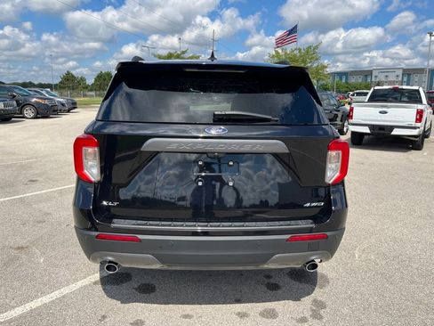 Used 2022 Ford Explorer XLT w/ Equipment Group 202A image 40