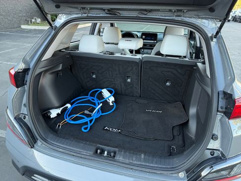 Used 2023 Hyundai Kona Limited image 19