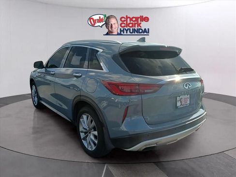 Used 2022 INFINITI QX50 Luxe FWD image 2
