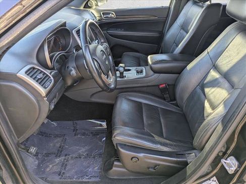 Used 2014 Jeep Grand Cherokee Limited image 16