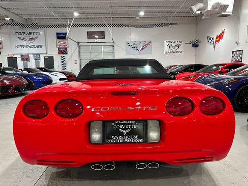 Used 2004 Chevrolet Corvette Convertible w/ Preferred Equipment Group RWD image 8