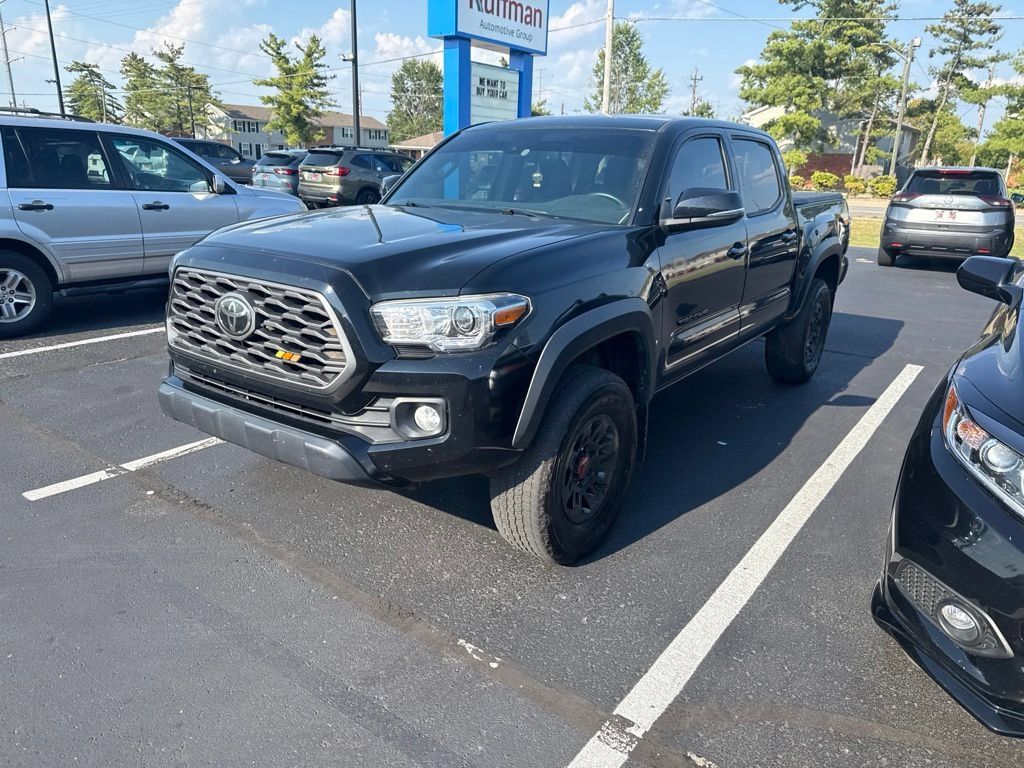 Used 2021 Toyota Tacoma TRD Off-Road AWD/4WD image 2
